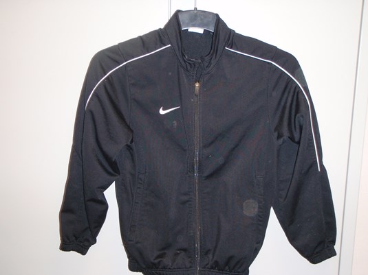 Zwart sportjack 140-152
